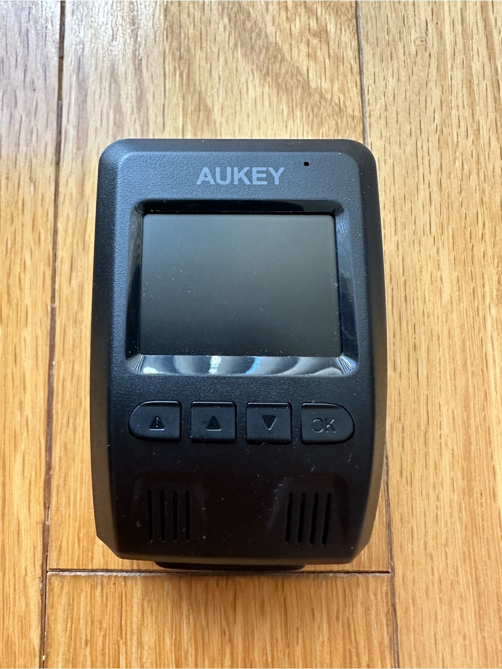 Aukey Dash Camera with LCD and One-Touch Controls